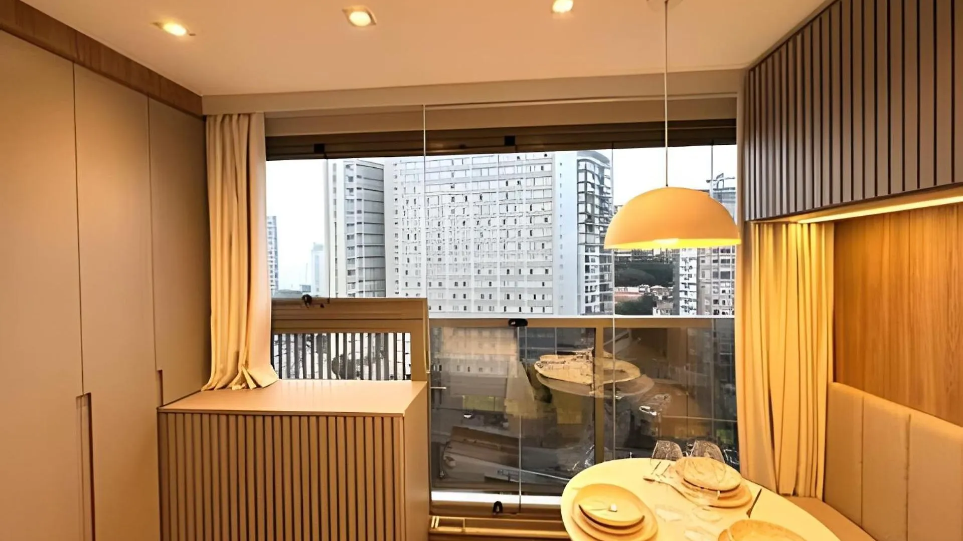 Studio Luxo 5 Passos Do Metro V Madalena C/Piscina São Paulo Brazílie